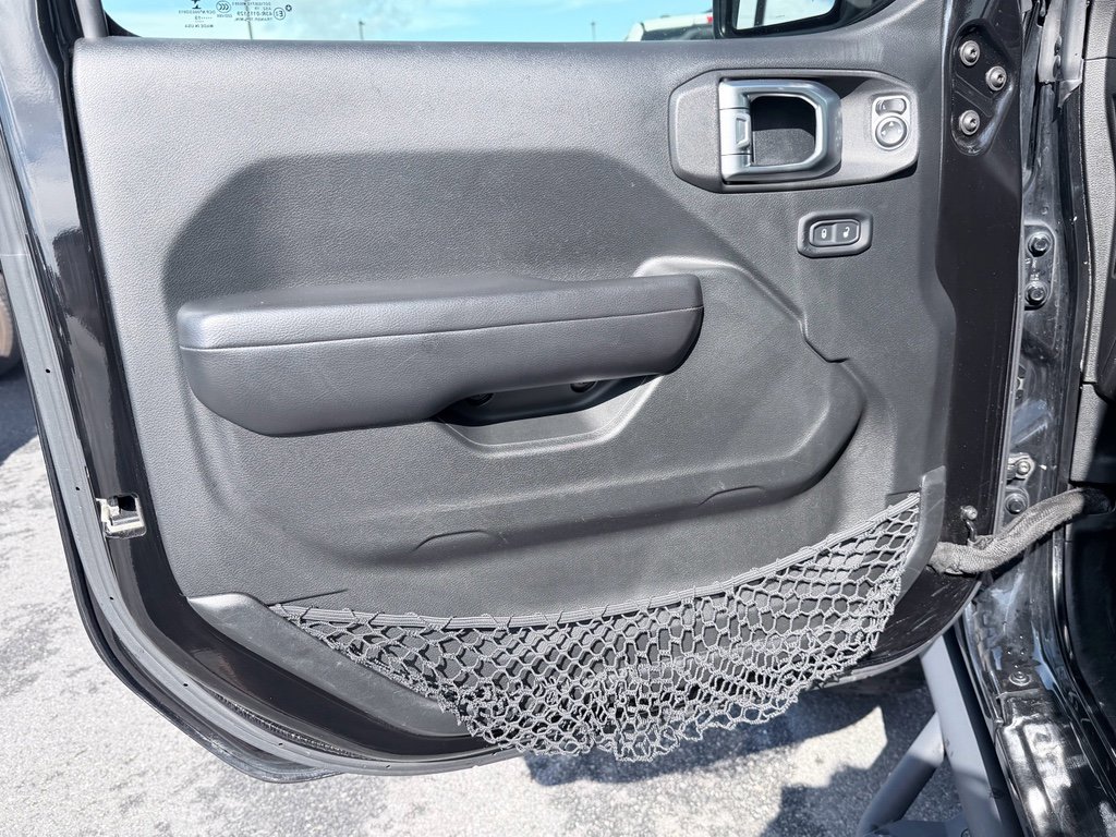 Used 2019 Jeep Wrangler Unlimited Sport S image 26