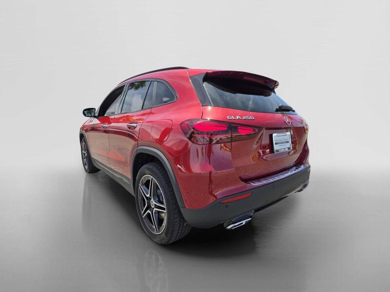 New 2026 Mercedes-Benz GLA 250 image 3