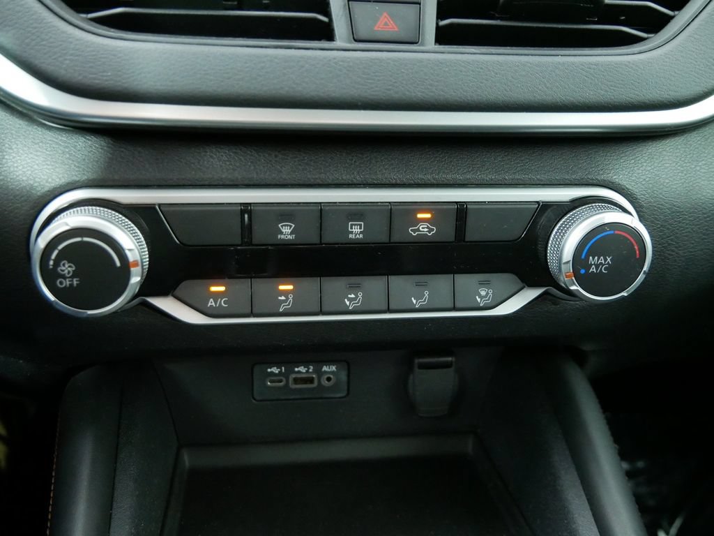 Used 2019 Nissan Altima 2.5 SR FWD image 30