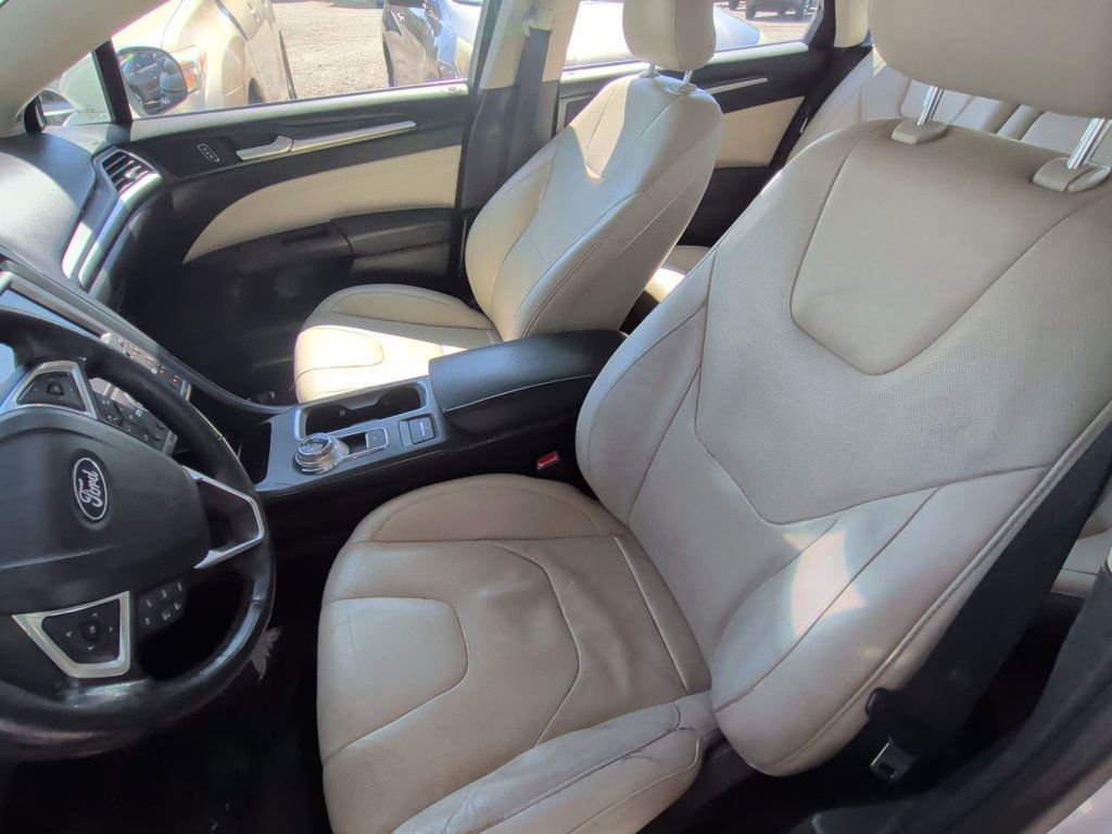 Used 2018 Ford Fusion Titanium FWD image 14