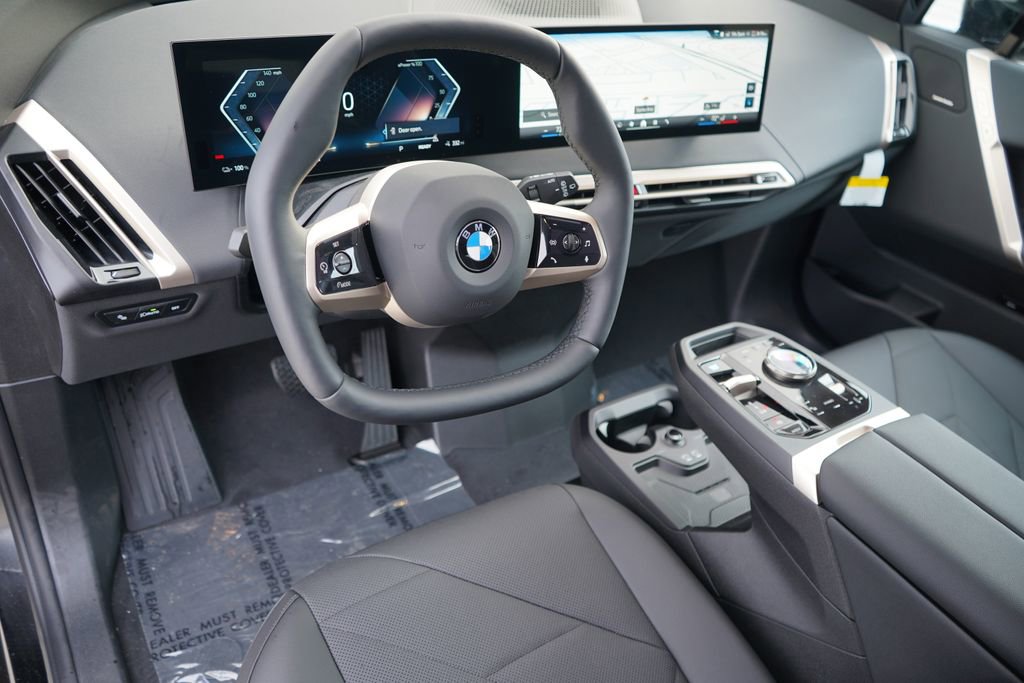 New 2026 BMW iX xDrive60 image 9