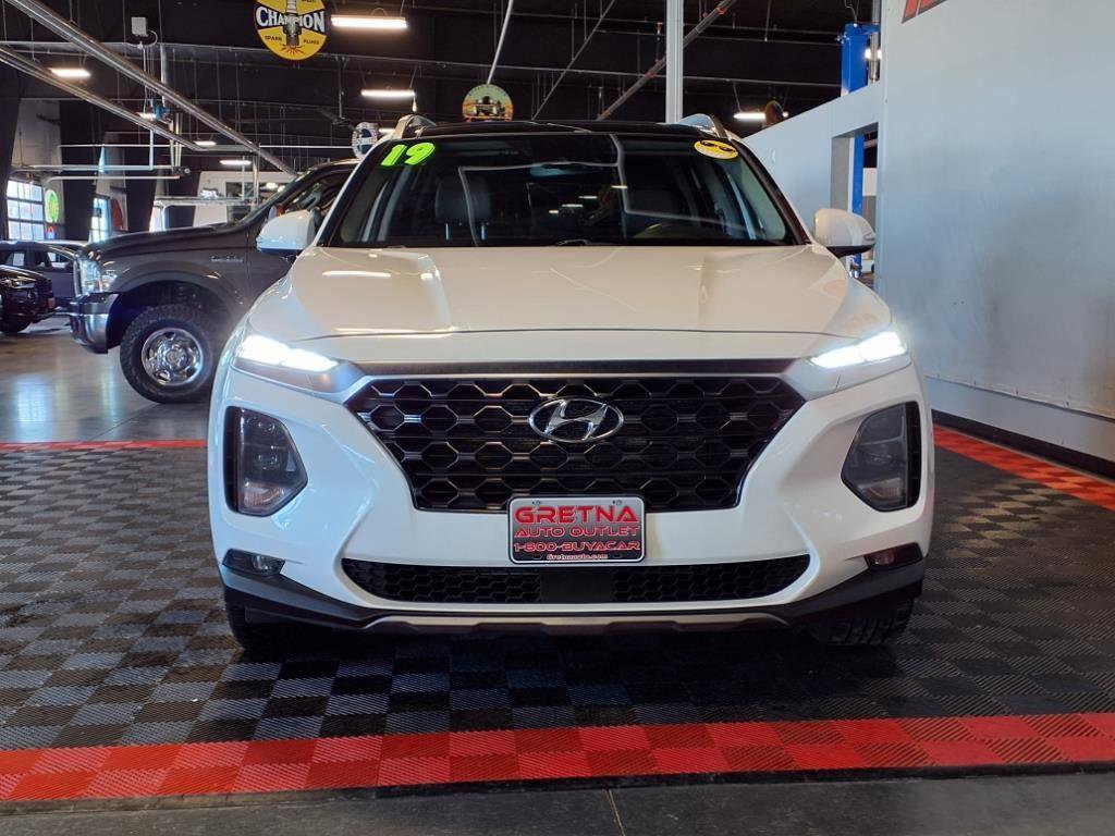 Used 2019 Hyundai Santa Fe Limited image 2