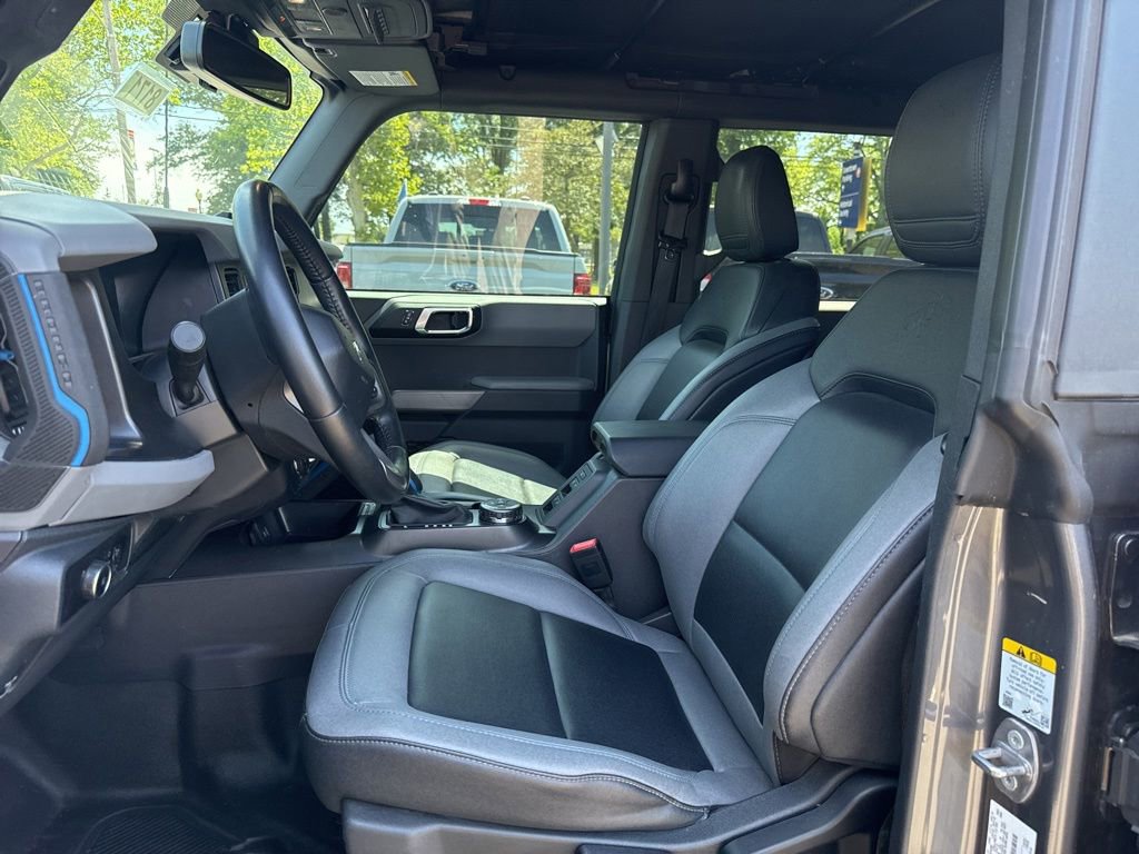 Used 2023 Ford Bronco Black Diamond AWD/4WD image 6