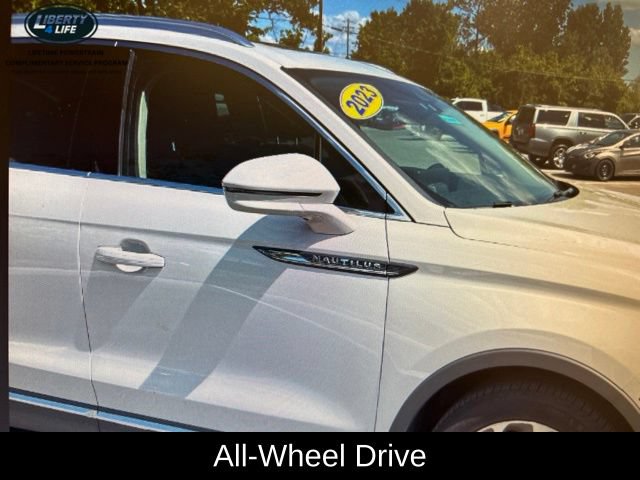 Used 2023 Lincoln Nautilus Reserve w/ Equipment Group 201A AWD/4WD image 13