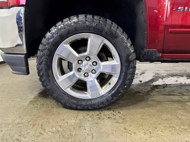 Used 2017 Chevrolet Silverado 1500 LT w/ All Star Edition AWD/4WD image 9