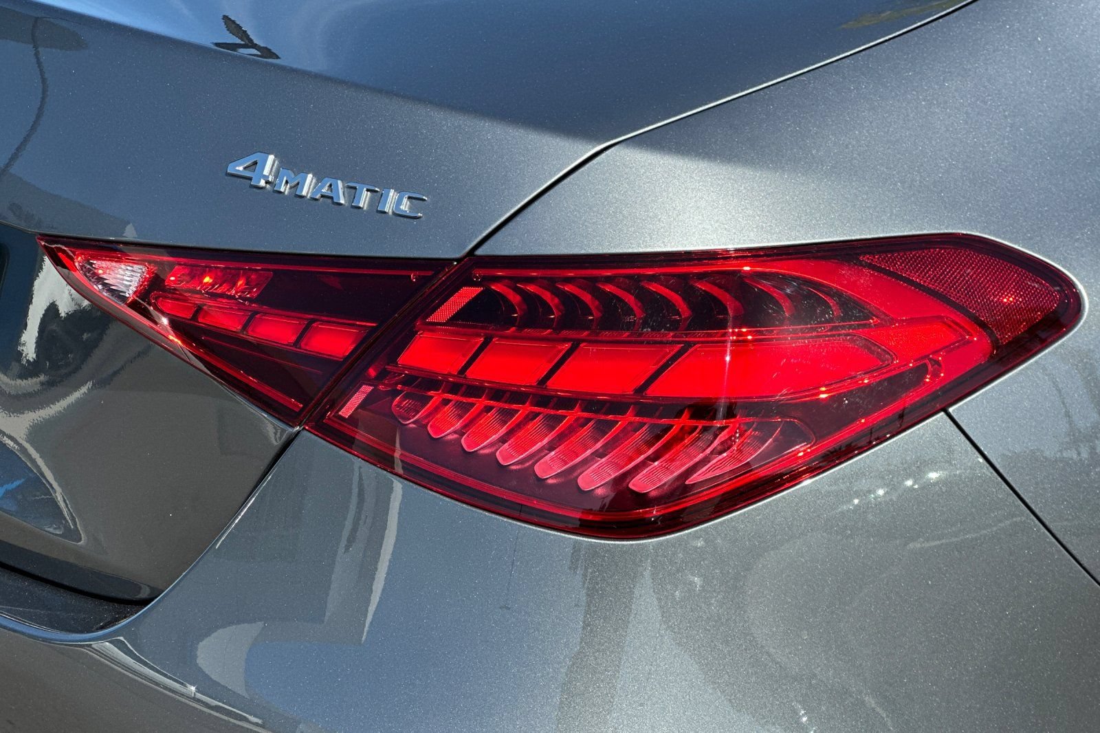 Used 2025 Mercedes-Benz C 300 4MATIC Sedan image 37