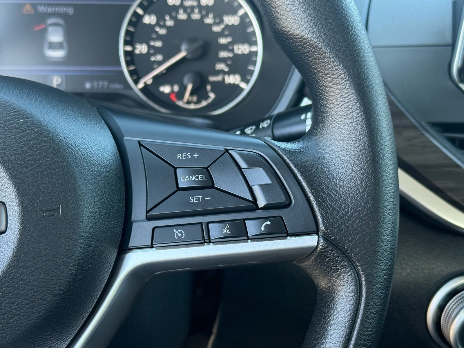 Used 2026 Nissan Altima 2.5 SV FWD image 18