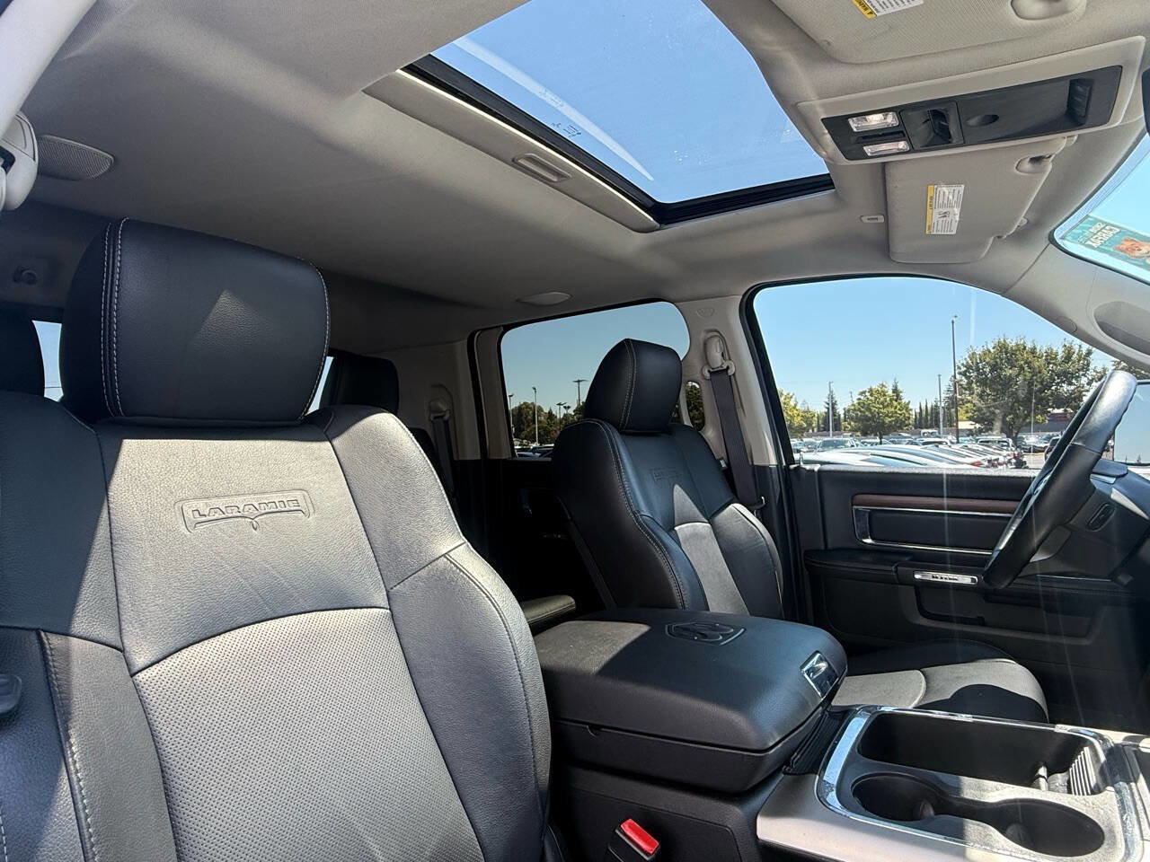 Used 2017 RAM 2500 Laramie image 27