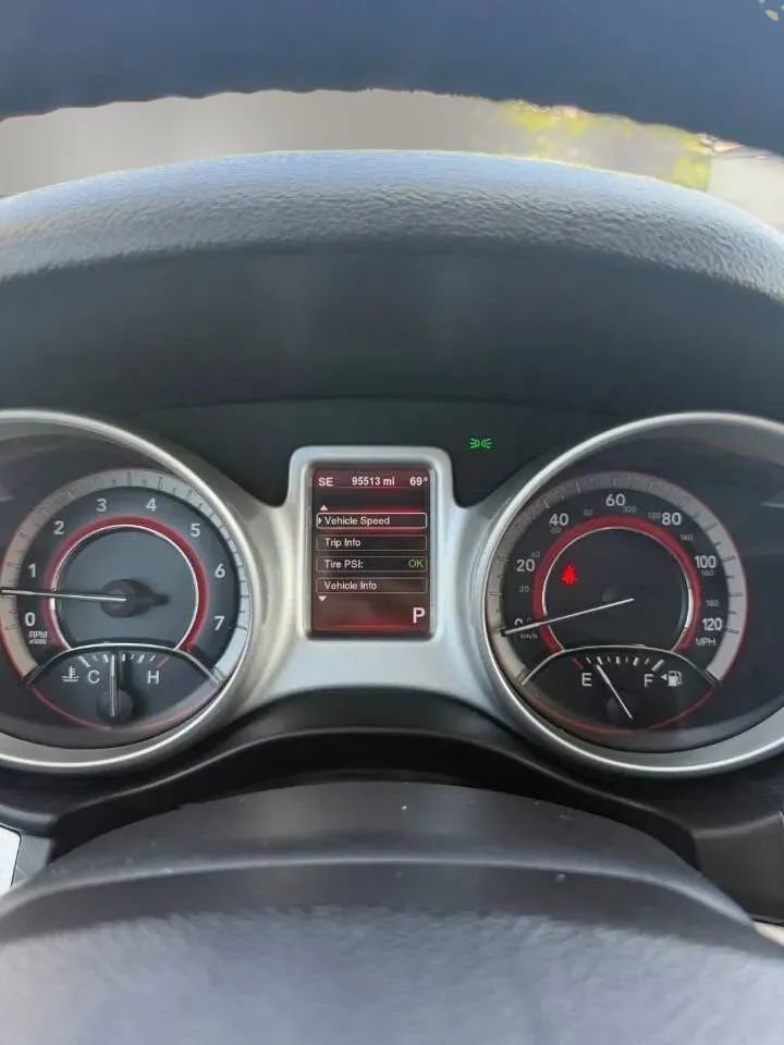 Used 2013 Dodge Journey SXT w/ Safe & Sound Group AWD/4WD image 14