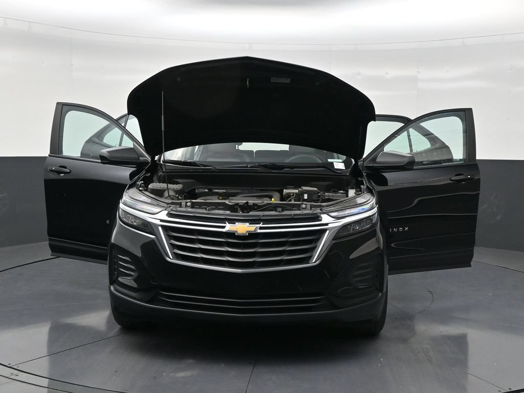Used 2024 Chevrolet Equinox LS FWD image 32
