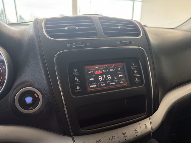 Used 2020 Dodge Journey SE w/ SE Popular Equipment Group image 25