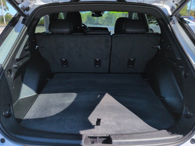 Used 2024 Chevrolet Equinox EV LT FWD image 12