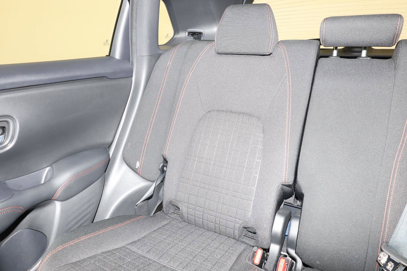 Used 2025 Honda HR-V Sport image 12