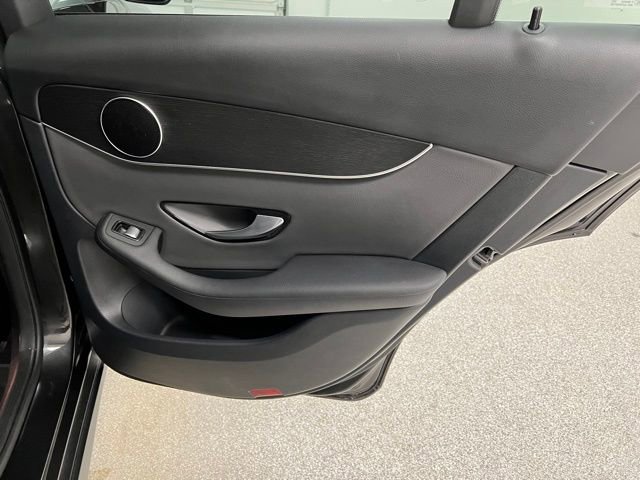 Used 2021 Mercedes-Benz GLC 300 4MATIC image 48