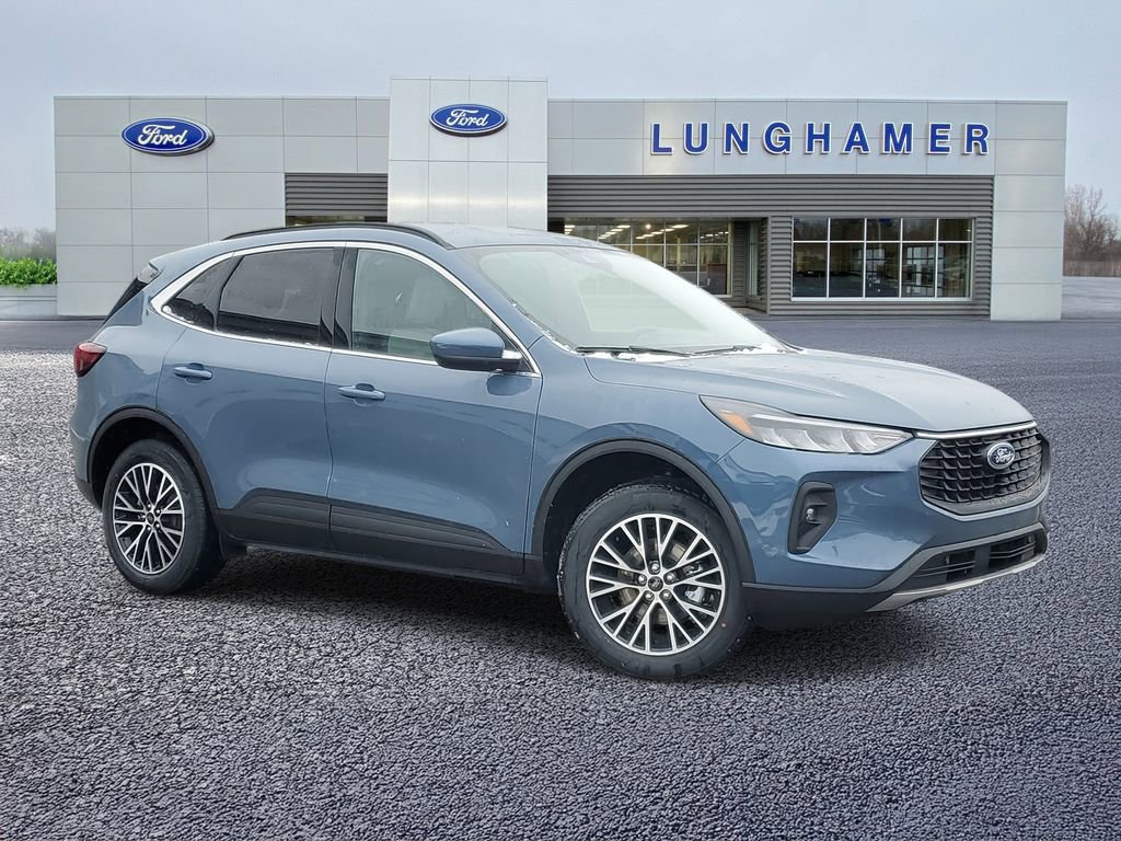 New 2026 Ford Escape SE