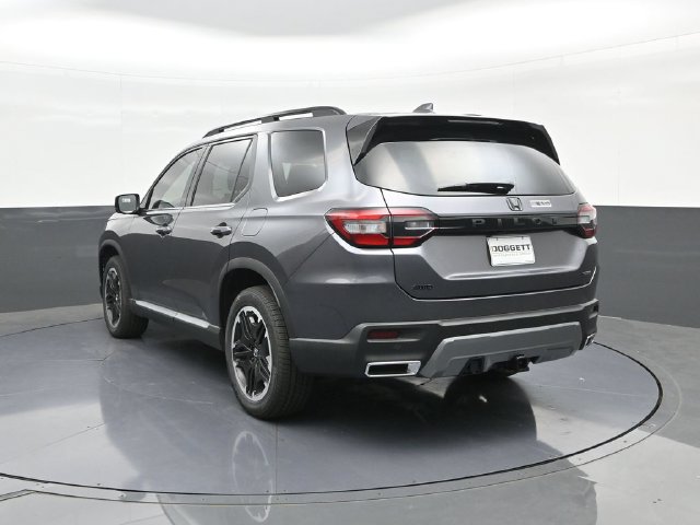 New 2026 Honda Pilot Touring image 8