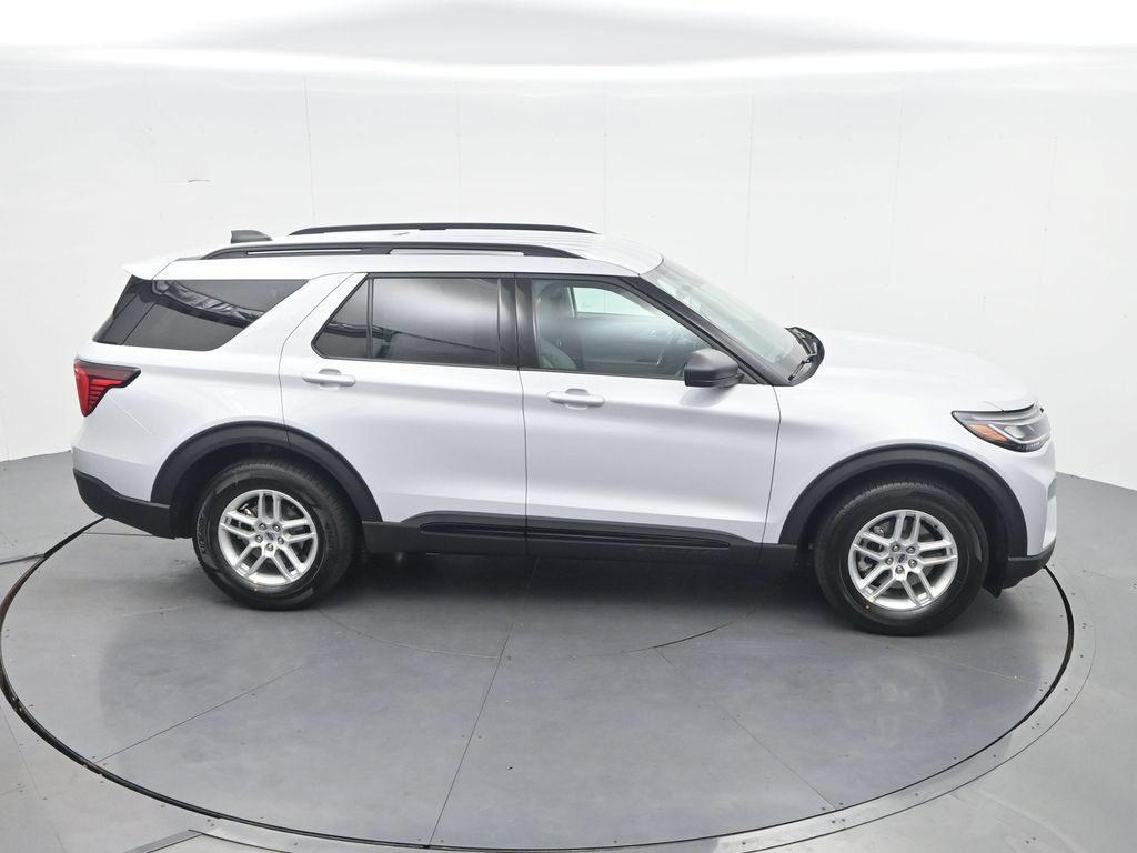 New 2026 Ford Explorer Active w/ Active Comfort Package RWD image 35