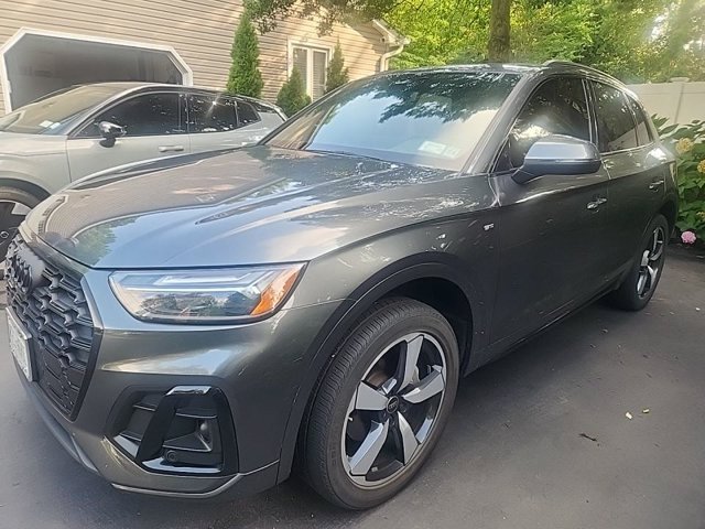 Used 2023 Audi Q5 2.0T Premium Plus w/ Premium Plus Package AWD/4WD image 1