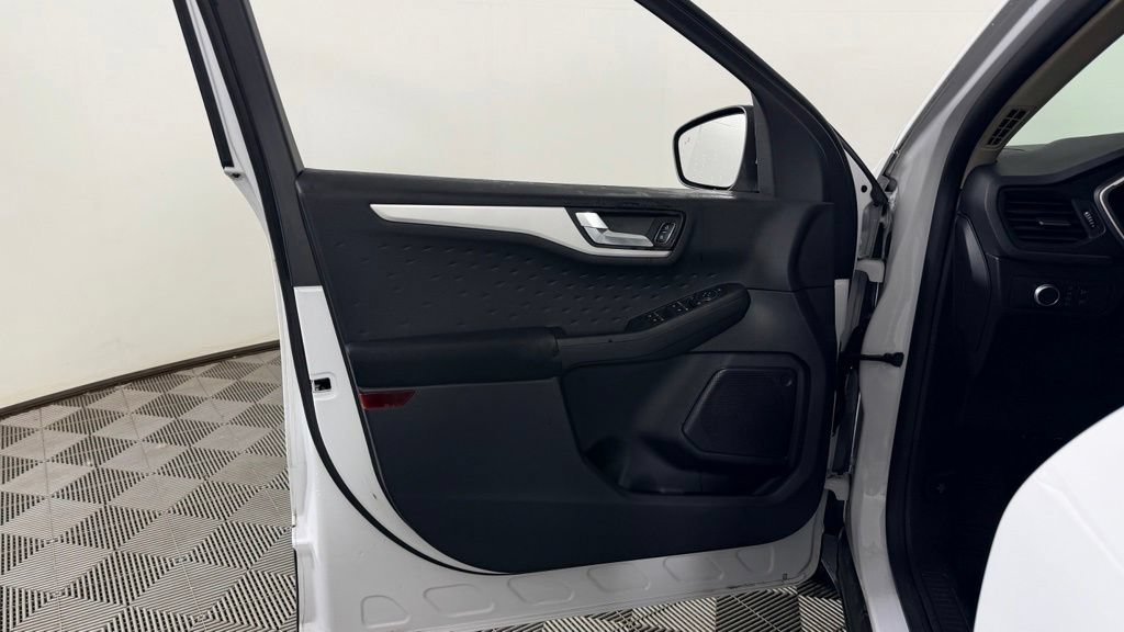 Used 2020 Ford Escape SE AWD/4WD image 13