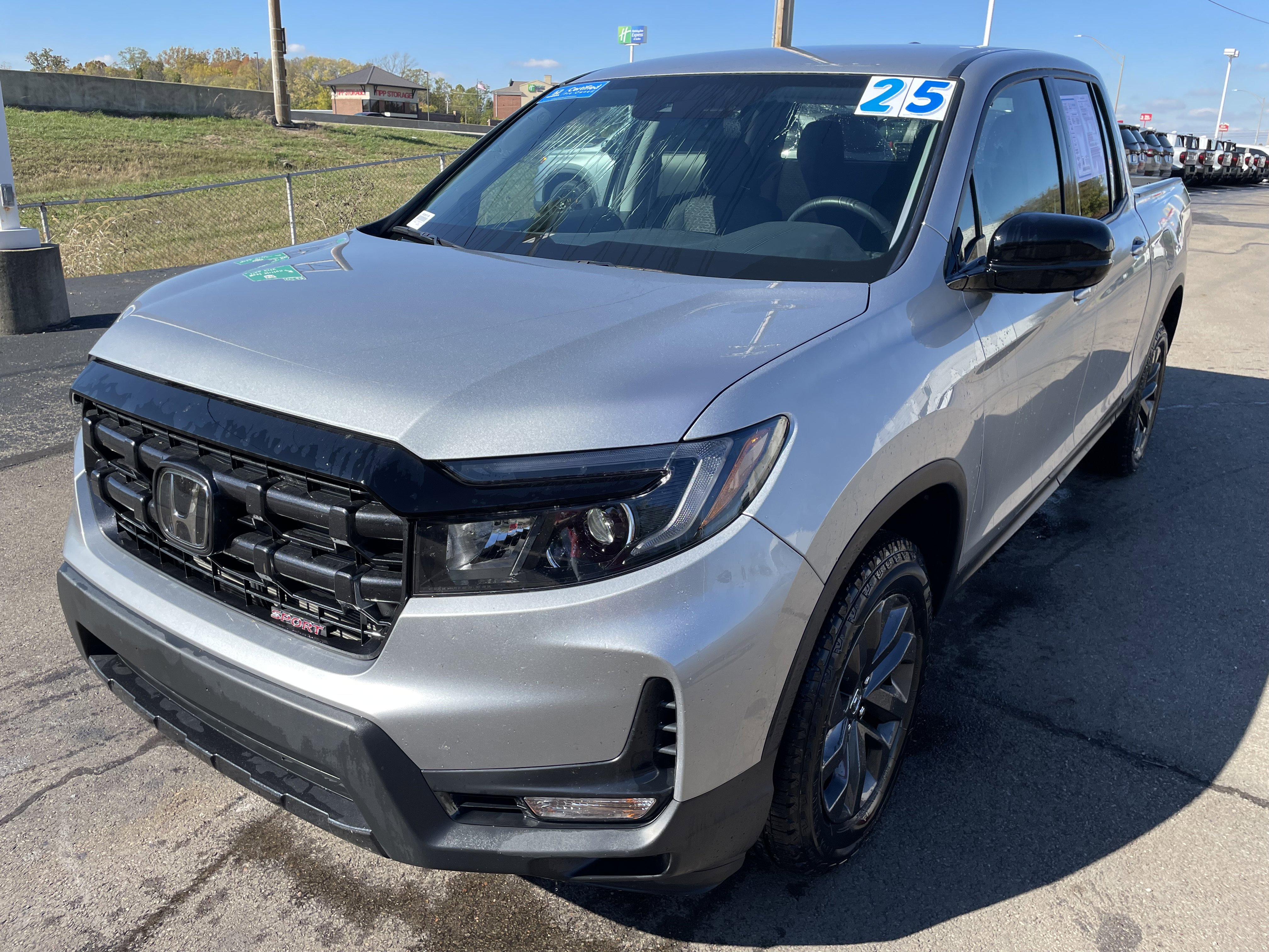 Certified 2025 Honda Ridgeline Sport image 26
