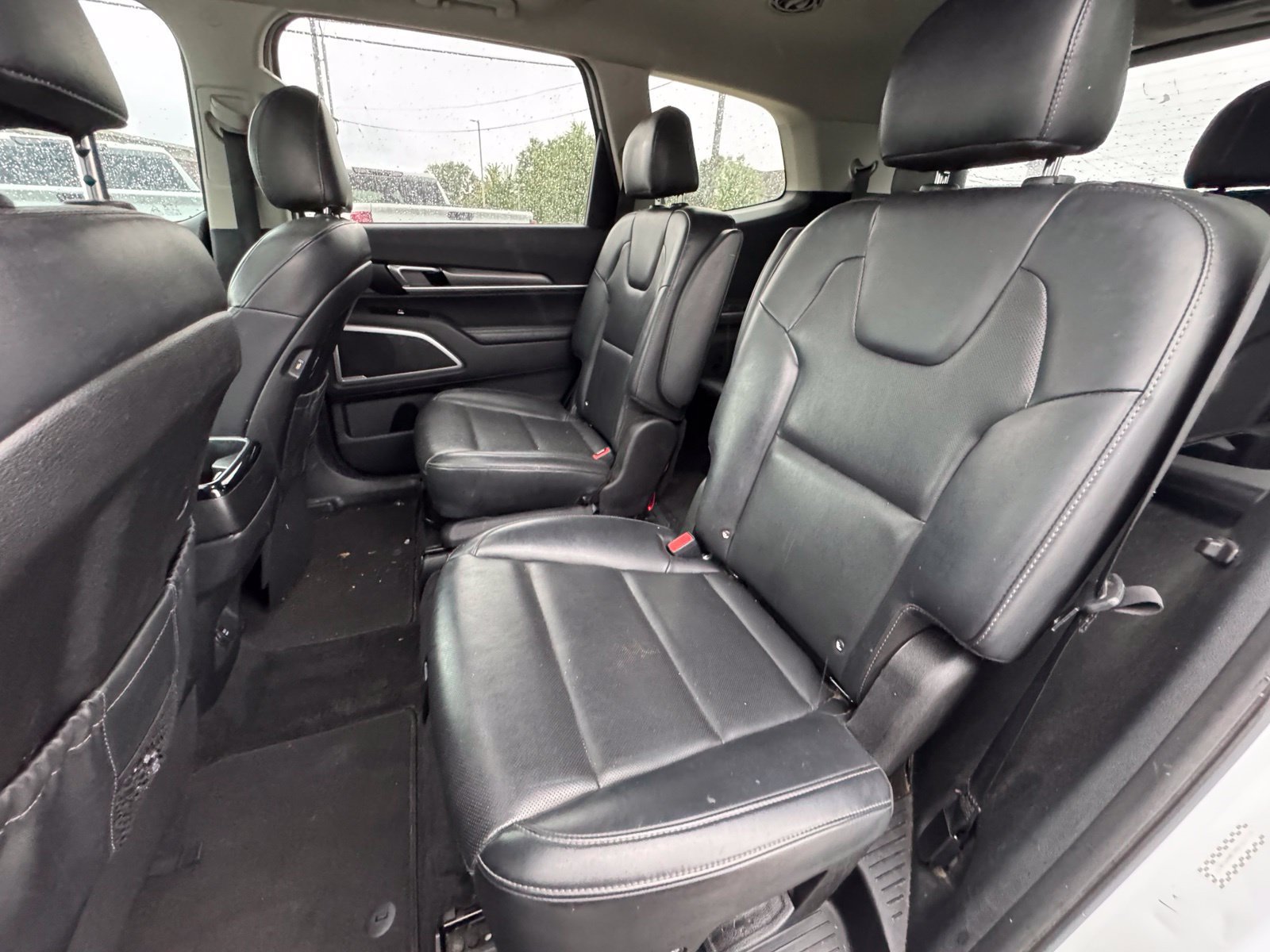 Used 2021 Kia Telluride S FWD image 25