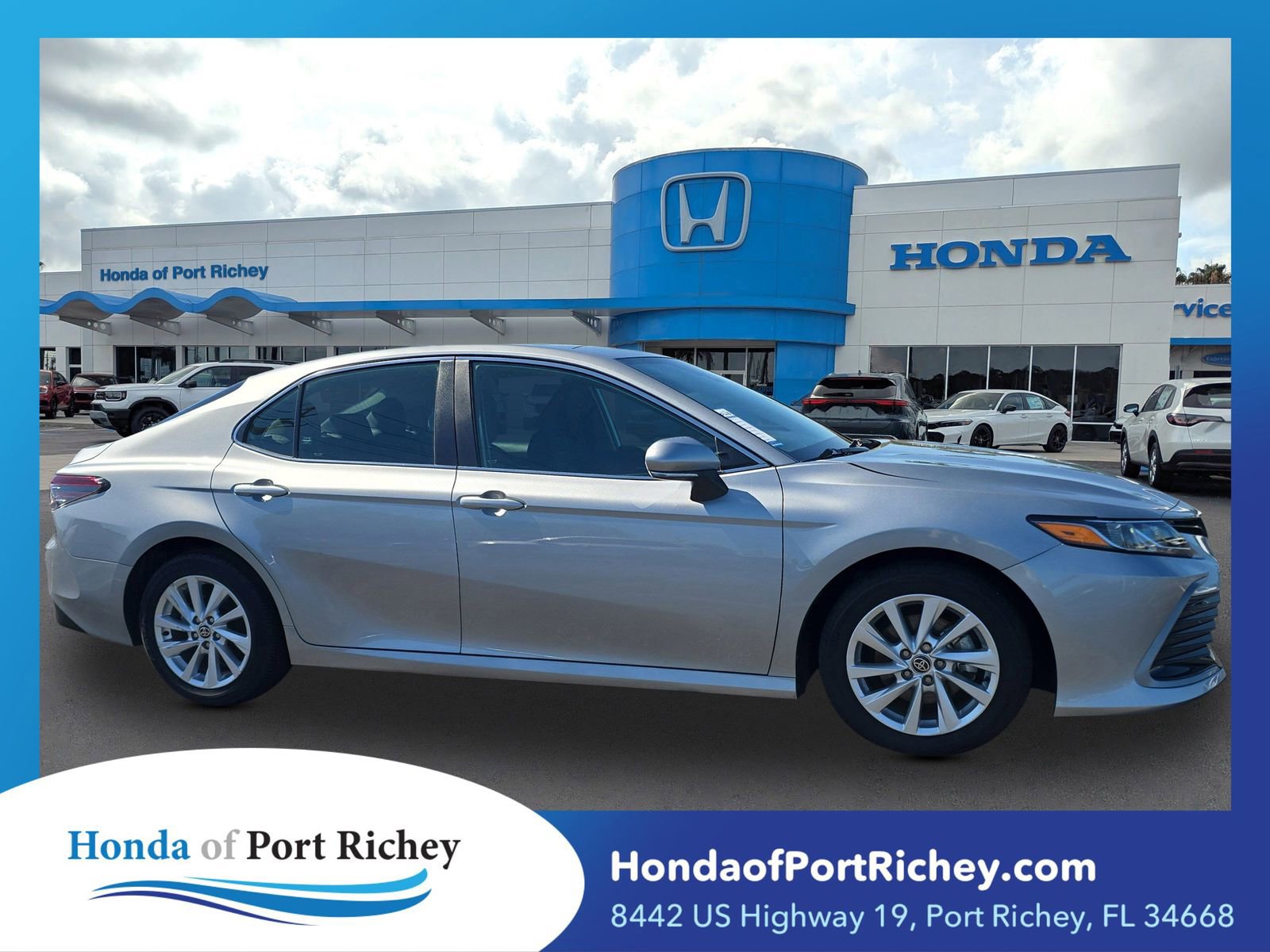 Used 2023 Toyota Camry LE w/ Cold Weather Package AWD/4WD image 1