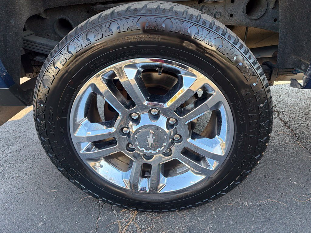 Used 2019 Chevrolet Silverado 2500 High Country w/ Duramax Plus Package AWD/4WD image 12