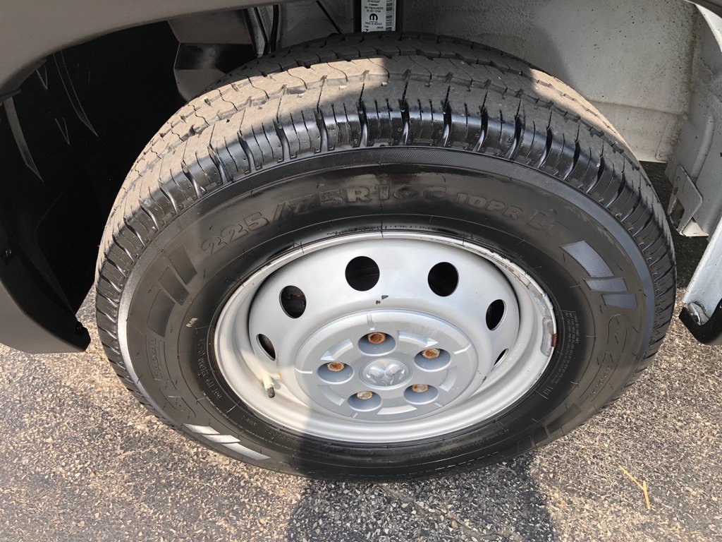 Used 2023 RAM ProMaster 2500 FWD image 11
