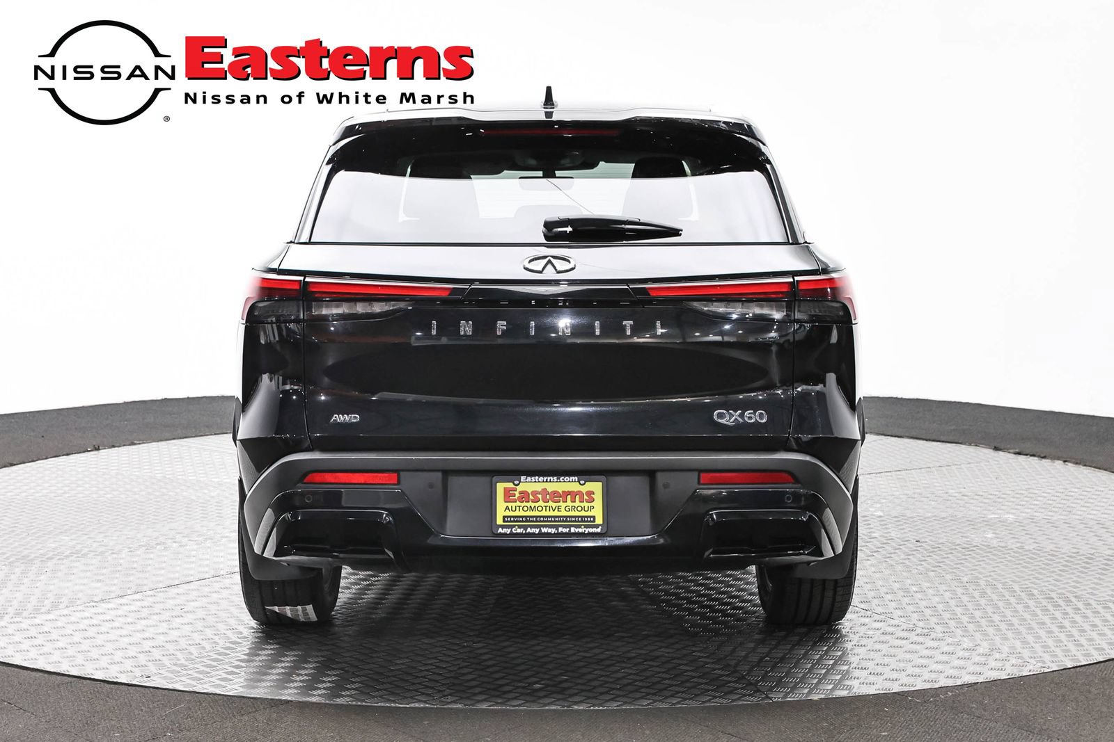 Used 2023 INFINITI QX60 Luxe w/ Cargo Package AWD/4WD image 6