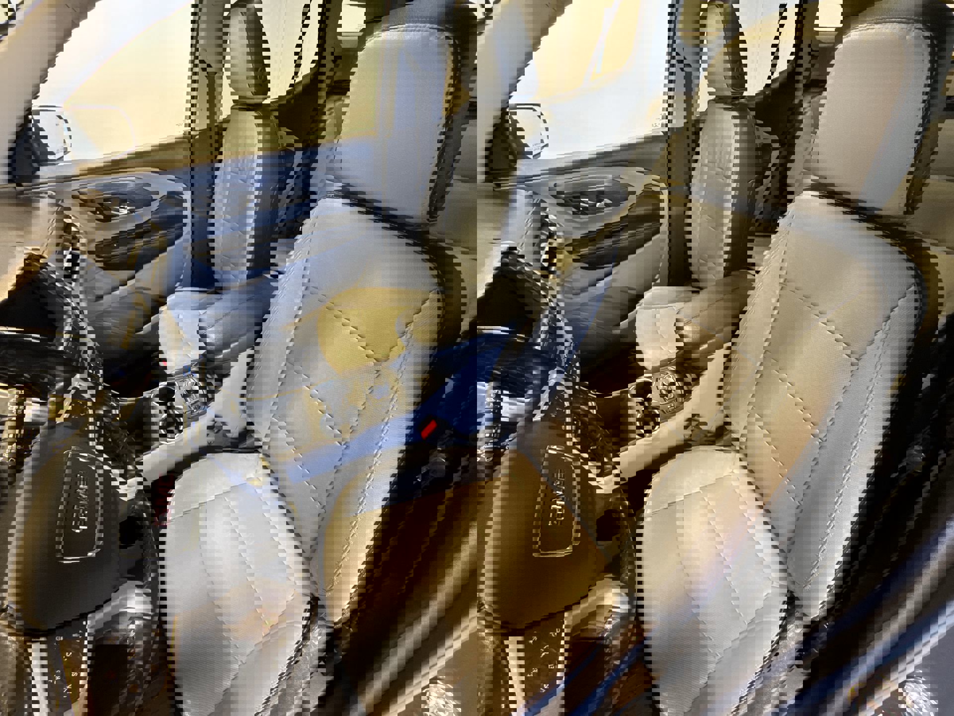 Used 2020 GMC Terrain SLT w/ Preferred Package image 11