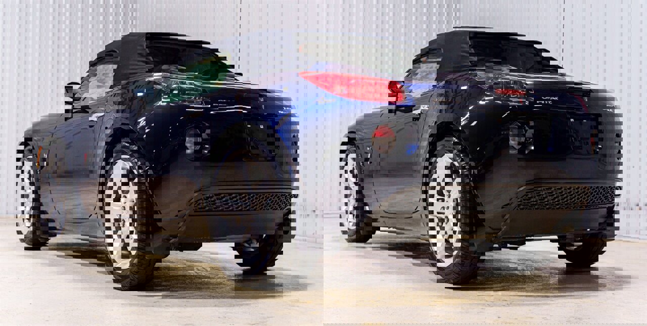 Used 2006 Pontiac Solstice Convertible w/ Premium Package image 5