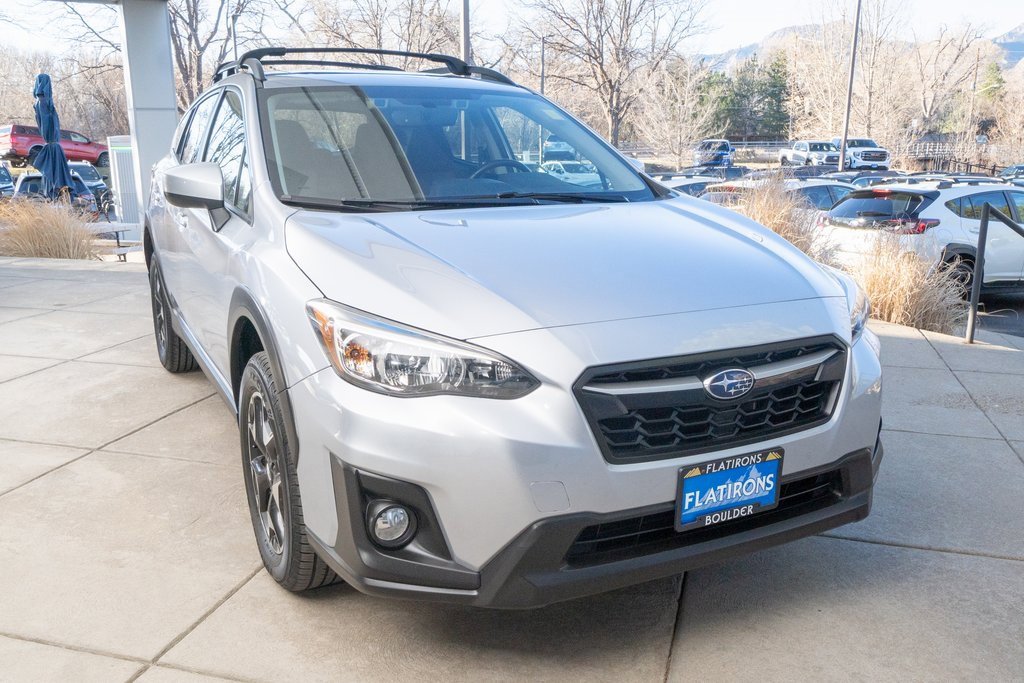 Used 2020 Subaru Crosstrek 2.0i Premium w/ Moonroof Package 2 image 2