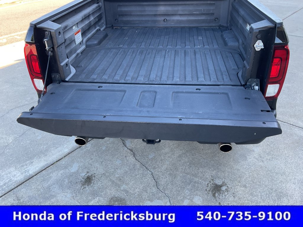 Used 2023 Honda Ridgeline Black Edition image 13