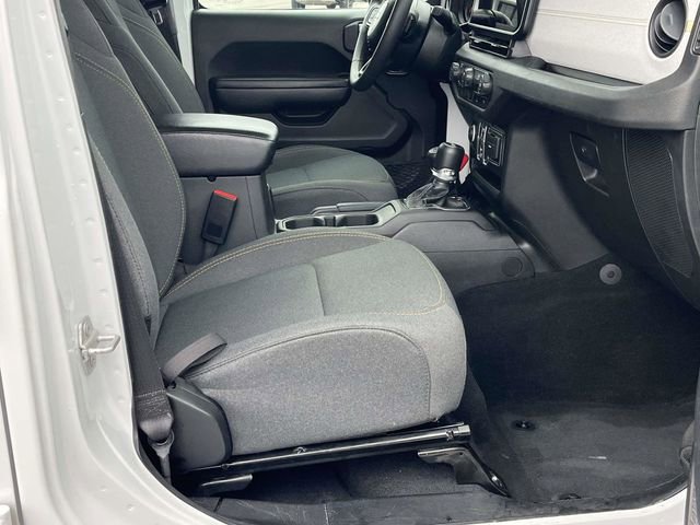 Used 2024 Jeep Wrangler Sport S image 23