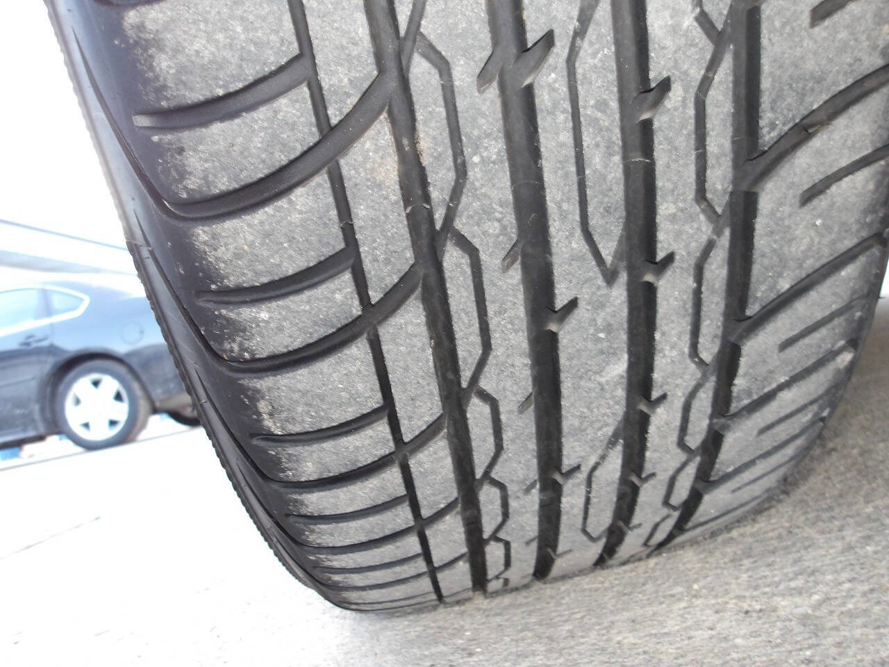 Used 2014 Lincoln MKS image 48