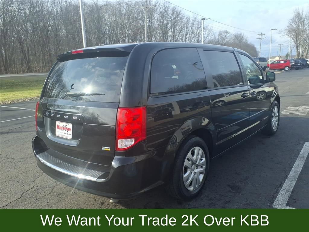 Used 2017 Dodge Grand Caravan SE w/ Power Window Group image 4
