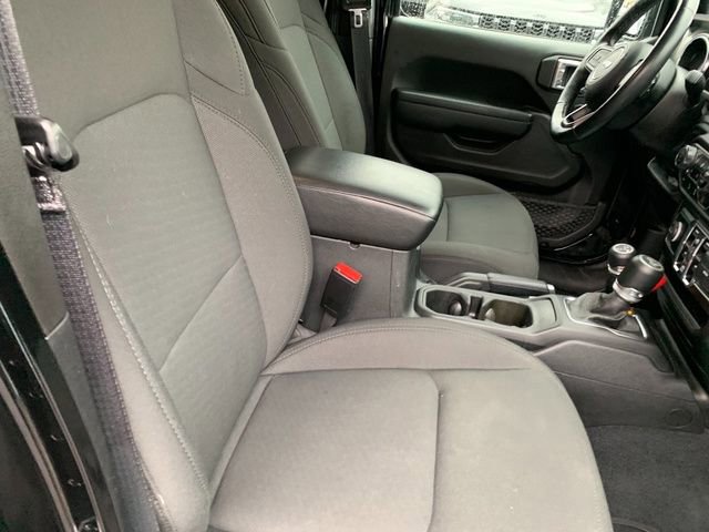 Used 2022 Jeep Wrangler Unlimited Sport image 12