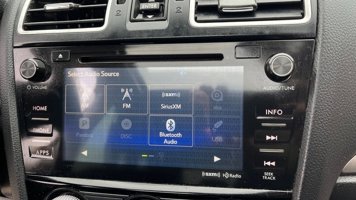 Used 2018 Subaru Forester 2.5i Premium w/ All-Weather Package AWD/4WD image 12