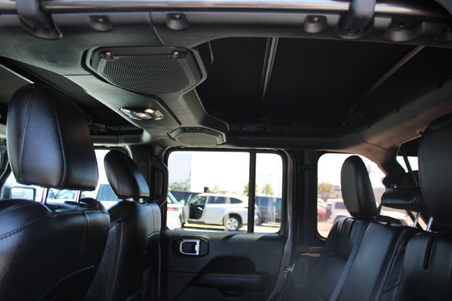 Used 2023 Jeep Wrangler Unlimited Sahara w/ Cold Weather Group AWD/4WD image 42
