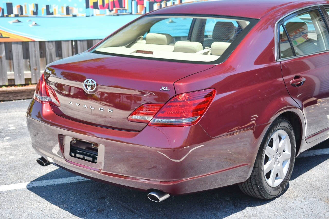 Used 2008 Toyota Avalon XL FWD image 26
