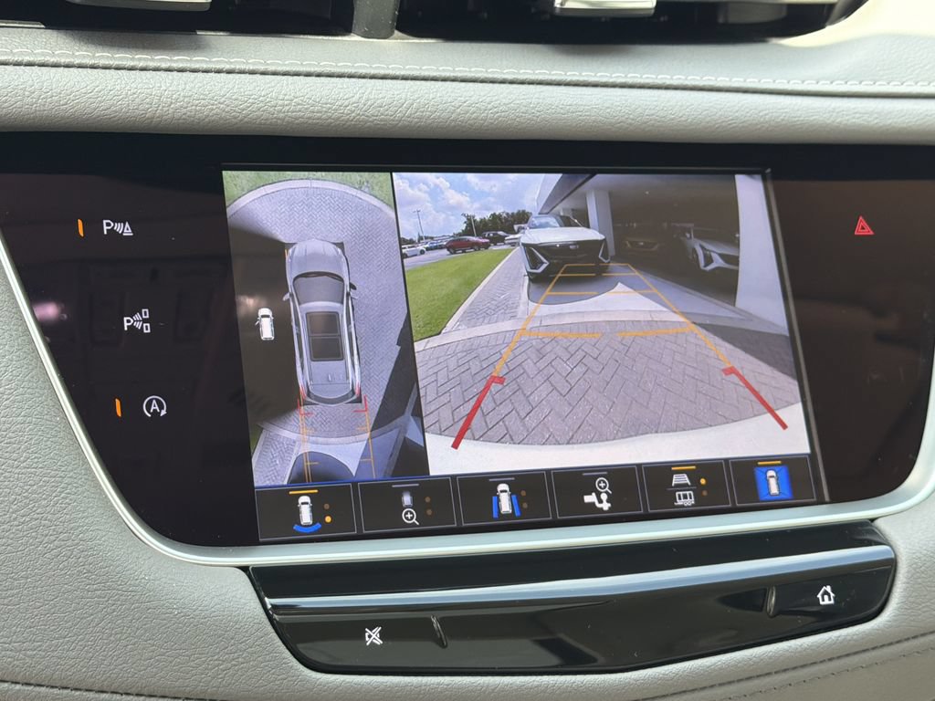 New 2026 Cadillac XT5 Premium Luxury w/ Driver Assist Package FWD image 27