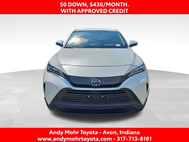 Used 2021 Toyota Venza LE AWD/4WD image 3