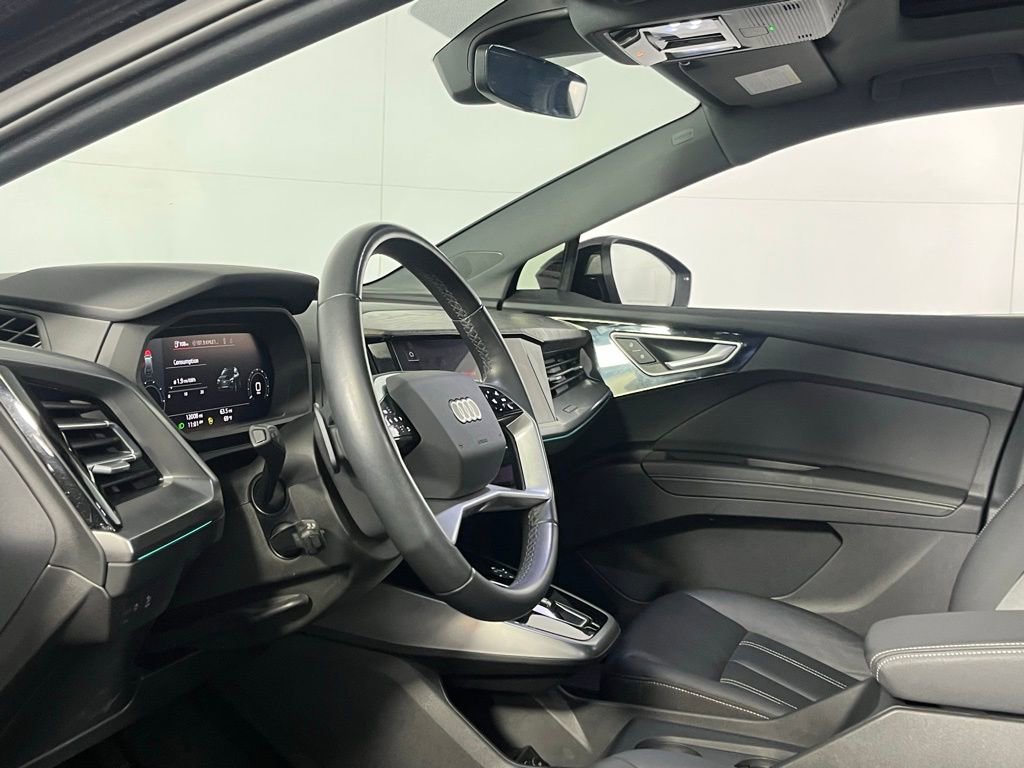 Used 2023 Audi Q4 e-tron Prestige image 15