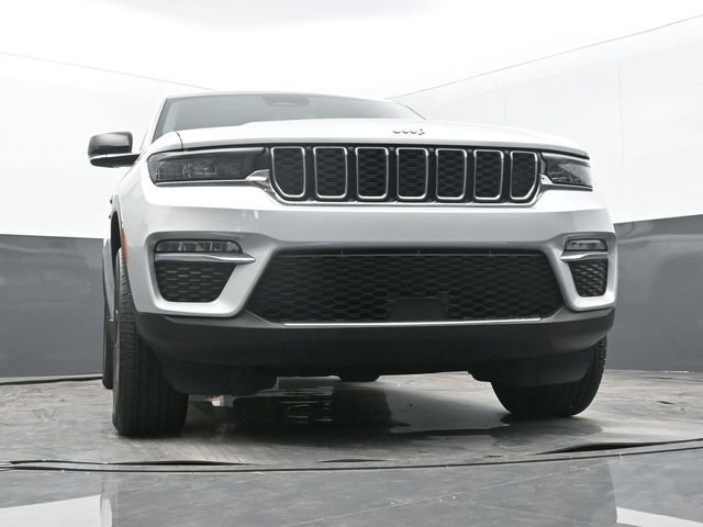 Used 2022 Jeep Grand Cherokee Limited image 61