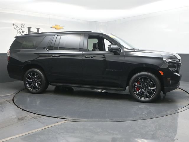 Used 2024 Chevrolet Suburban RST w/ Sport Performance Package