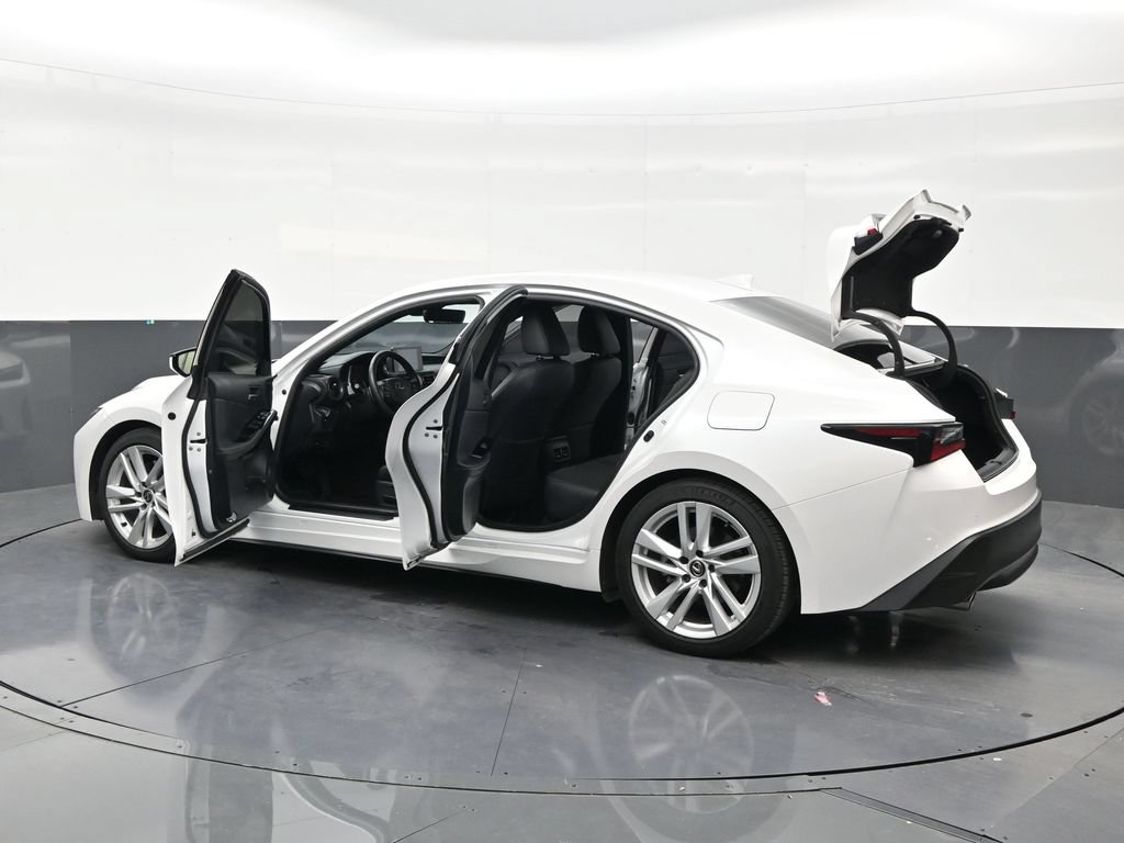 Used 2024 Lexus IS 300 w/ Comfort Package RWD image 30