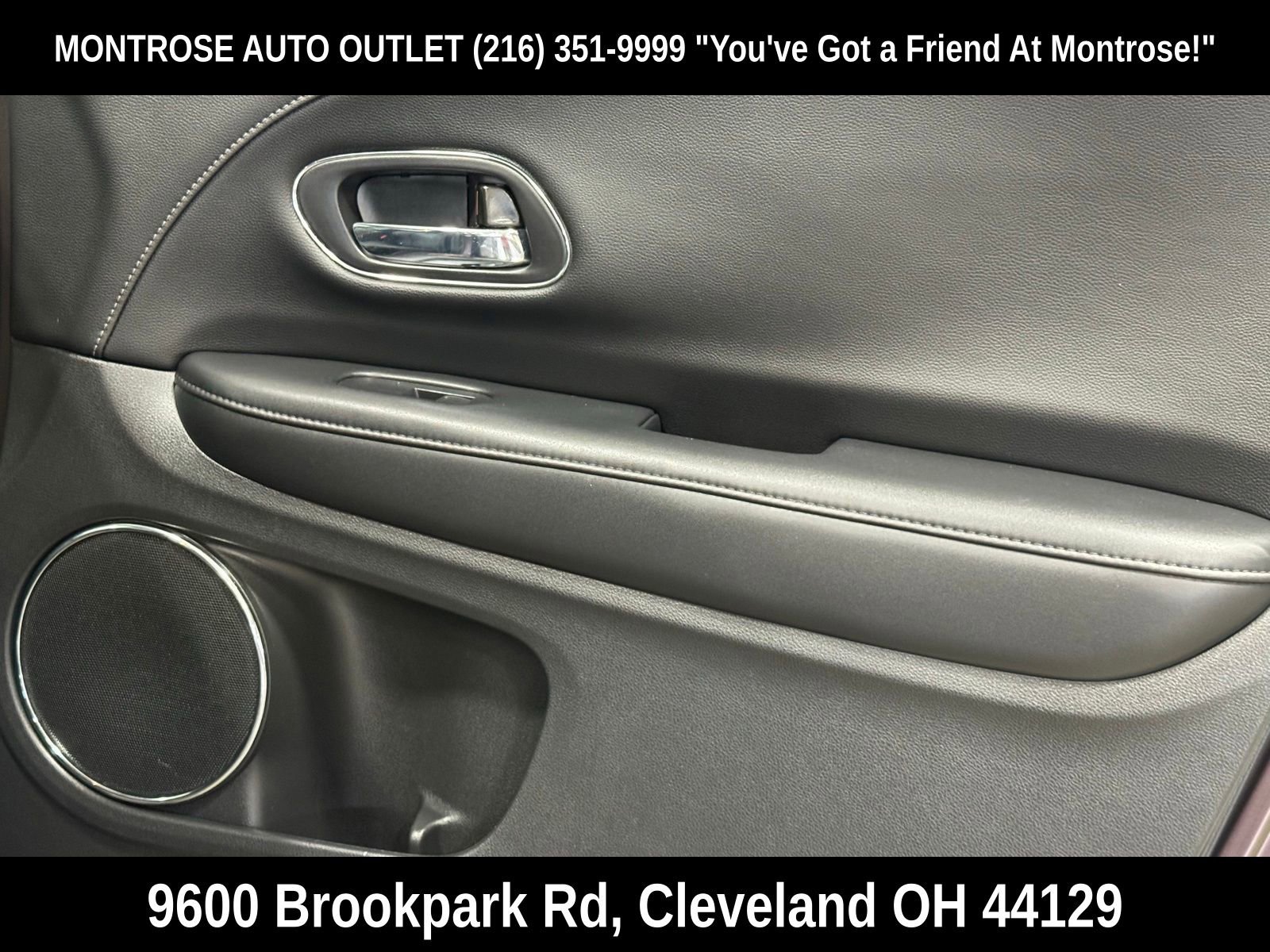 Used 2020 Honda HR-V Touring image 45