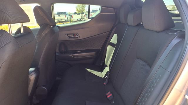 Used 2019 Toyota C-HR LE image 18