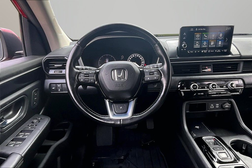 Used 2023 Honda Pilot EX-L image 8