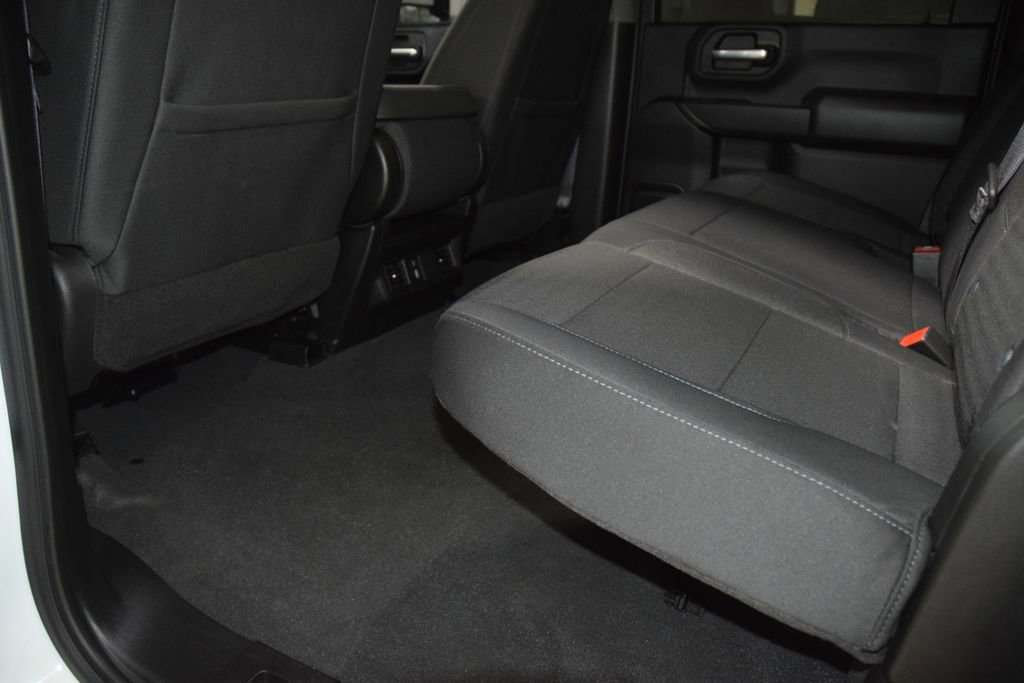 Used 2024 Chevrolet Silverado 2500 Custom w/ Custom Value Package image 35